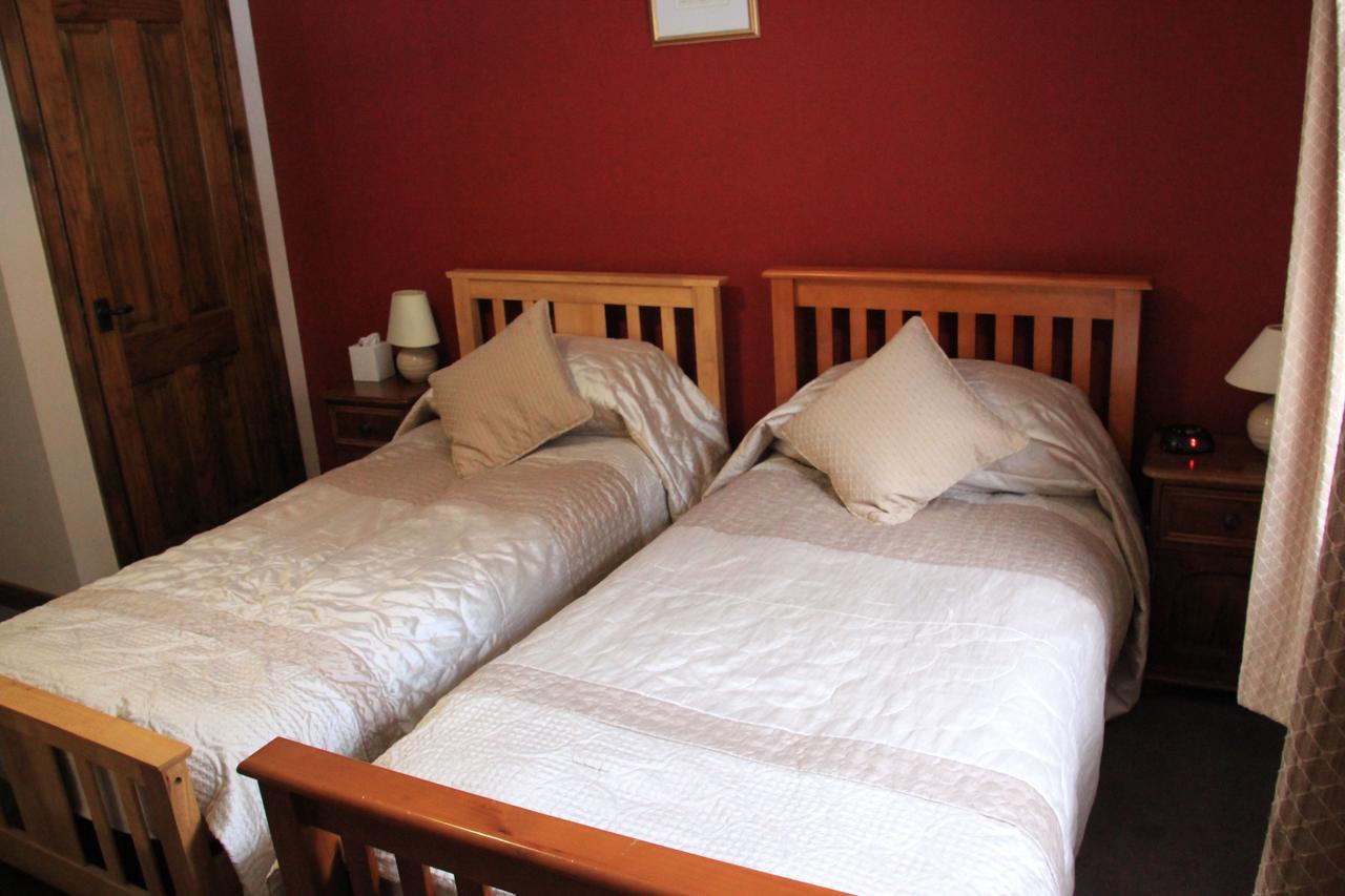 Craignure Inn Room photo